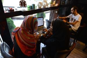 Daily Life In Tehran - Using VPN to Access Social Media
