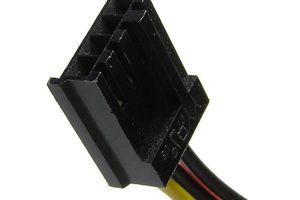 Picture of a 4 pin Floppy Power Connector