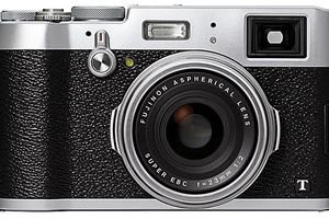 Fujifilm-X100T-front.jpg