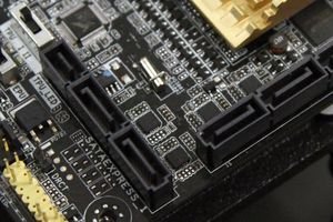 SATA Express Connectors